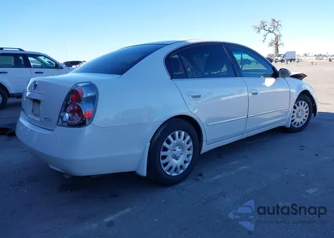 2005 Nissan Altima 2.5 S from USA, damaged, VIN 1N4AL11D75N916600